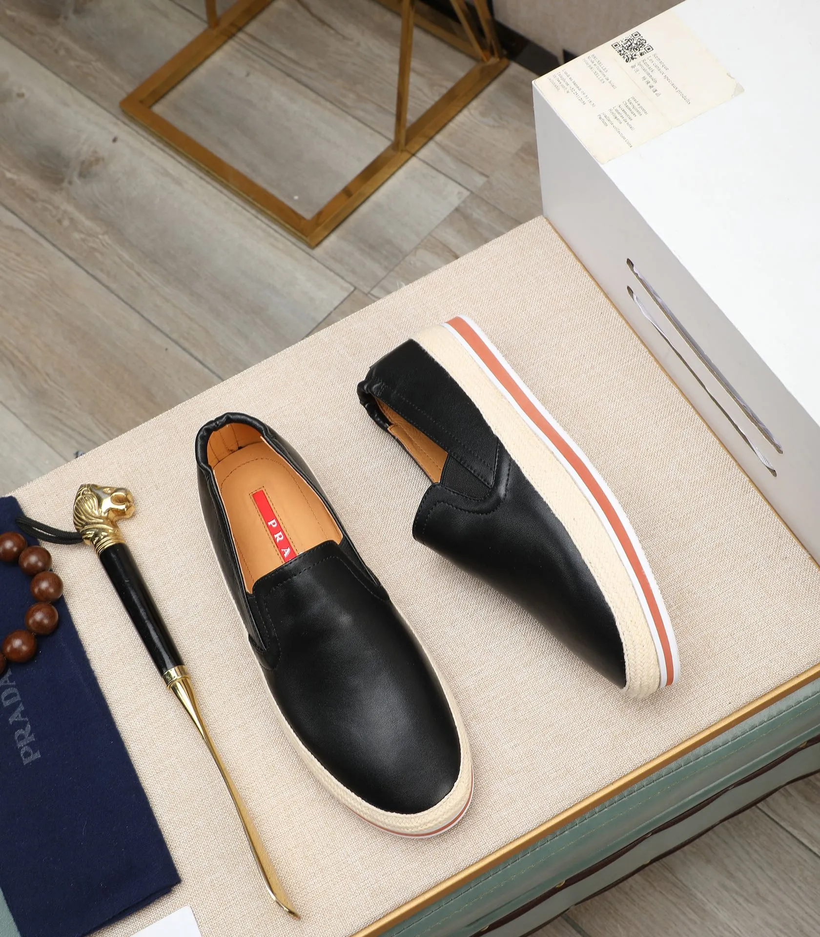 Men's men's shoes💰440🌹🌹[PRADA—Prada] 2024 latest model🙈original replica! 👟👟👟The uppers are made of top-notch workmanship from Italy🇮🇹Imported calfskin❗️Genuine leather lining@Suitable for travel, the original version has an enlarged engraved sole, making it suitable for all kinds of travel, showing low-key luxury. Let quality speak for itself. Color: Size: 38-44